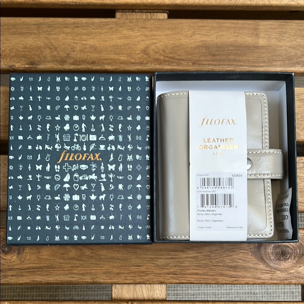 Filofax Malden mini planner/wallet in stone color